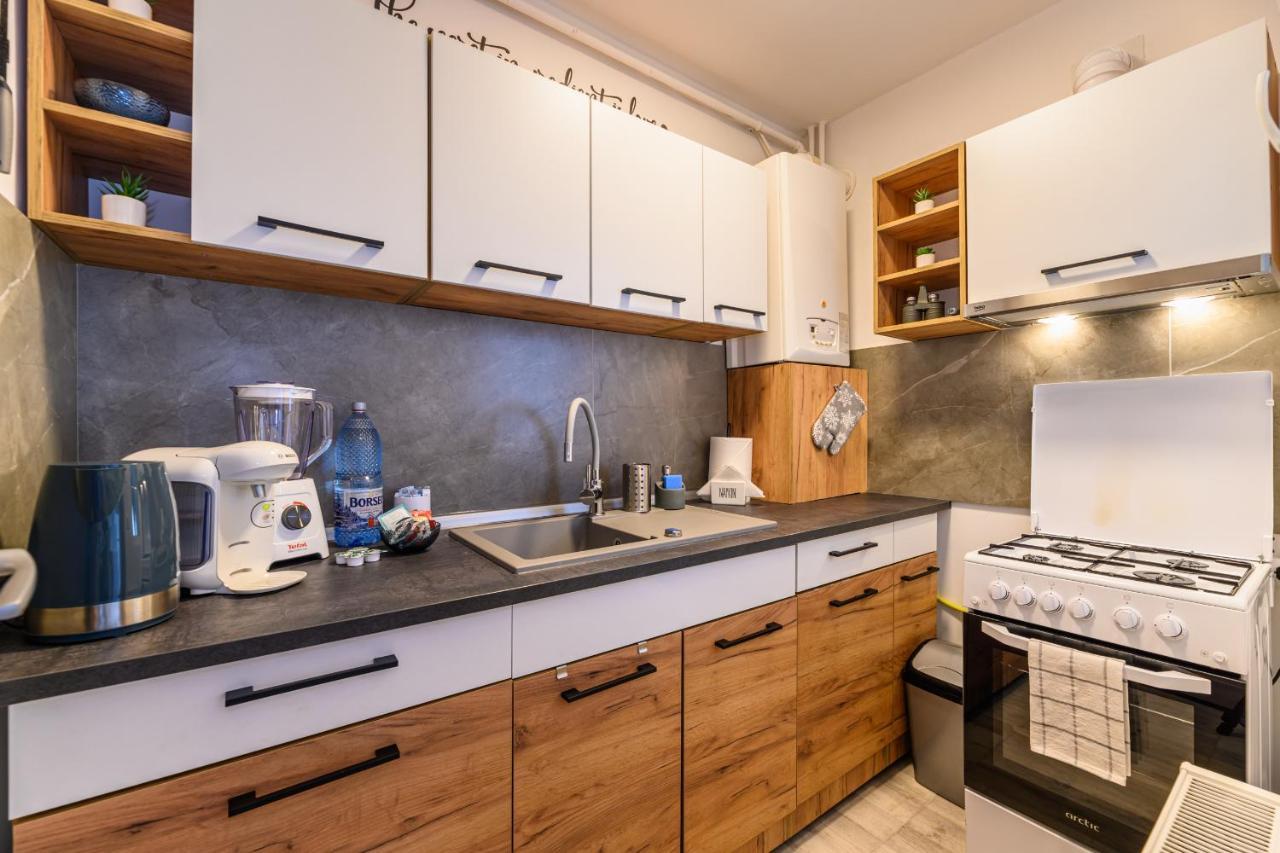 Luxury Studios - Soarelui 10 Braşov Exteriör bild